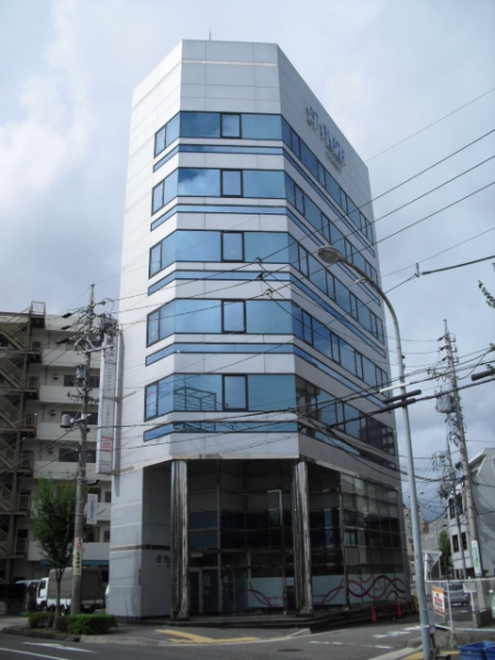 ＳＴ ＰＬＡＺＡ ＯＺＯＮＥビル