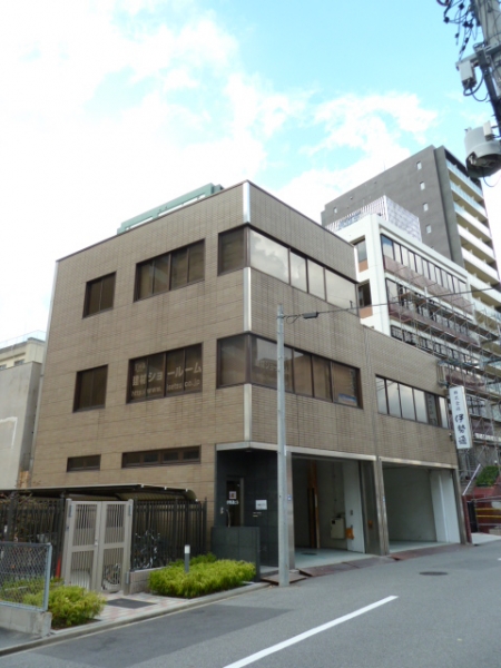 伊勢通ビル