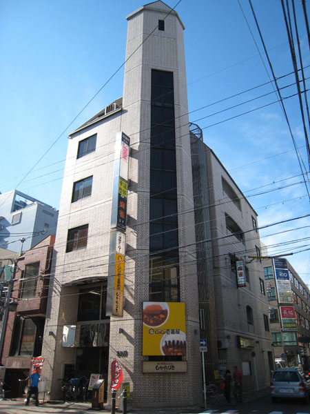 菩提樹ビル