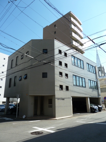 オフィス布池