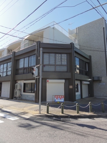 タカノビル