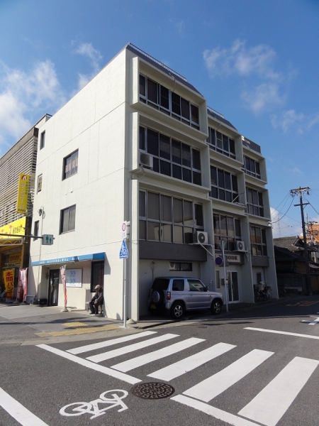 新東ビル