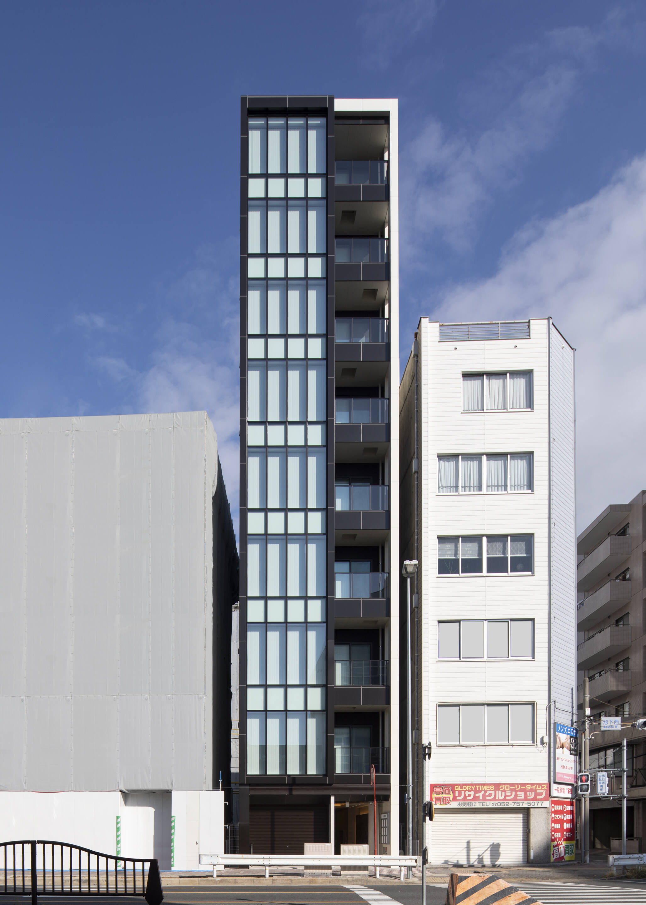 G・P　BLDG
