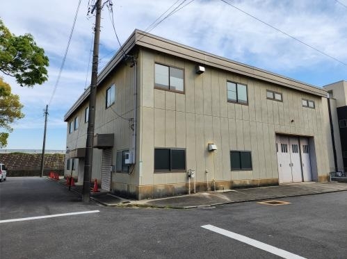 元鳴尾町貸倉庫